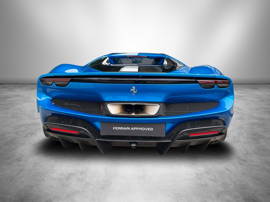 Ferrari 296 GTS 2023