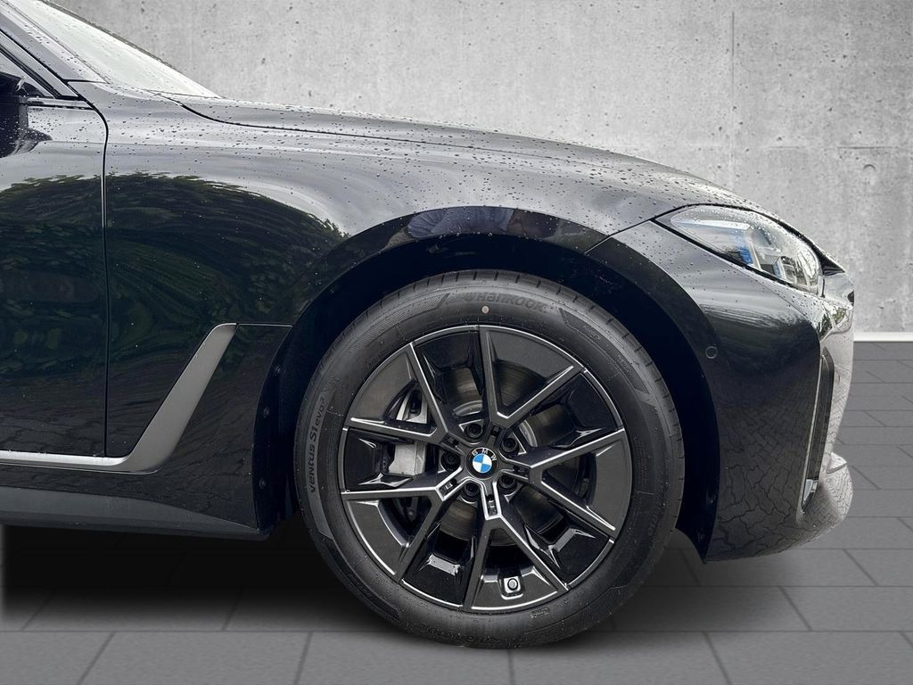 BMW i4 2025