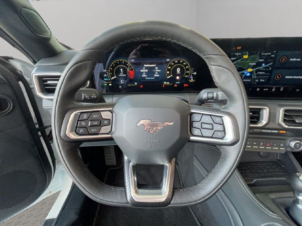 Ford Mustang 2025