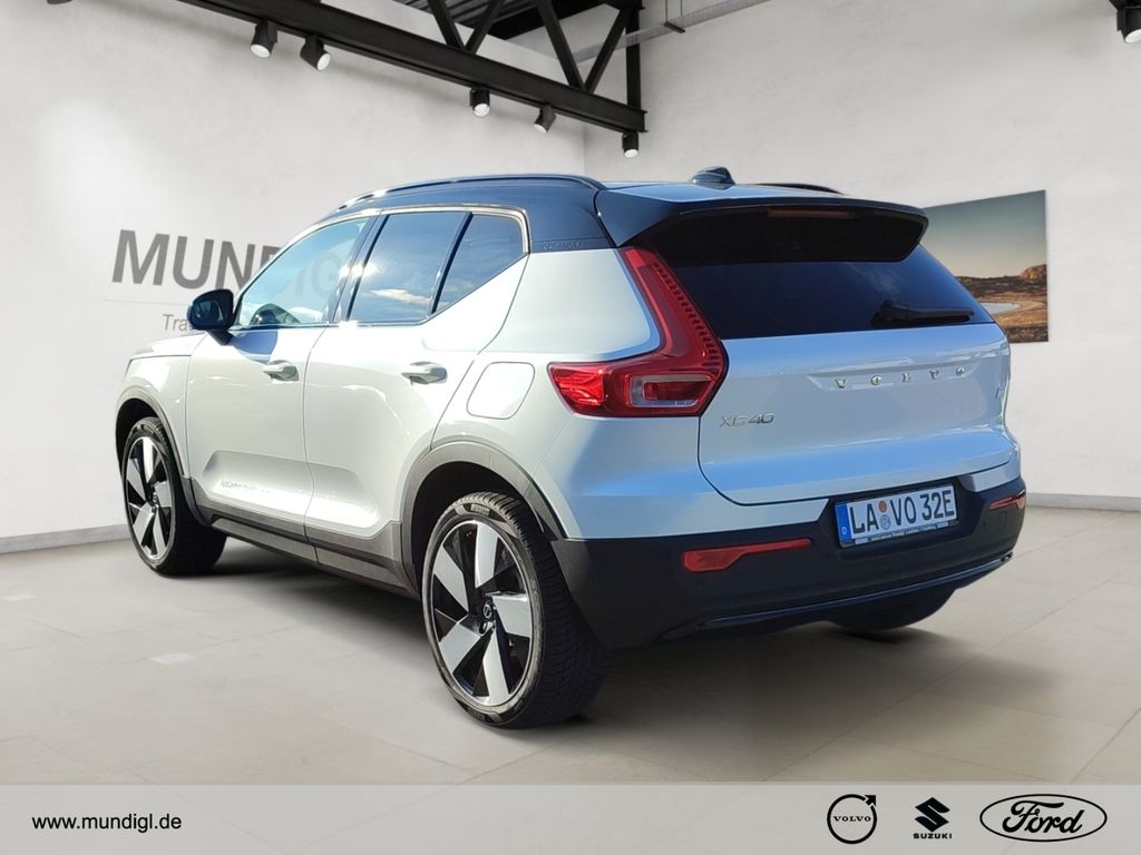 Volvo XC40 2024