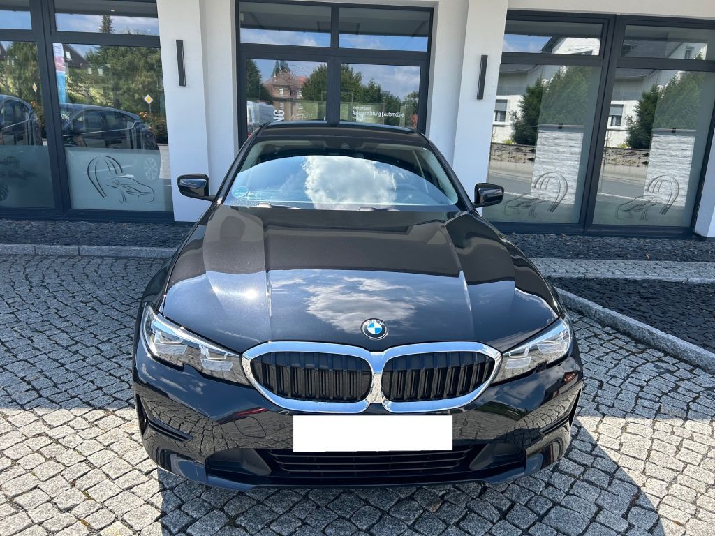 BMW 320 2022