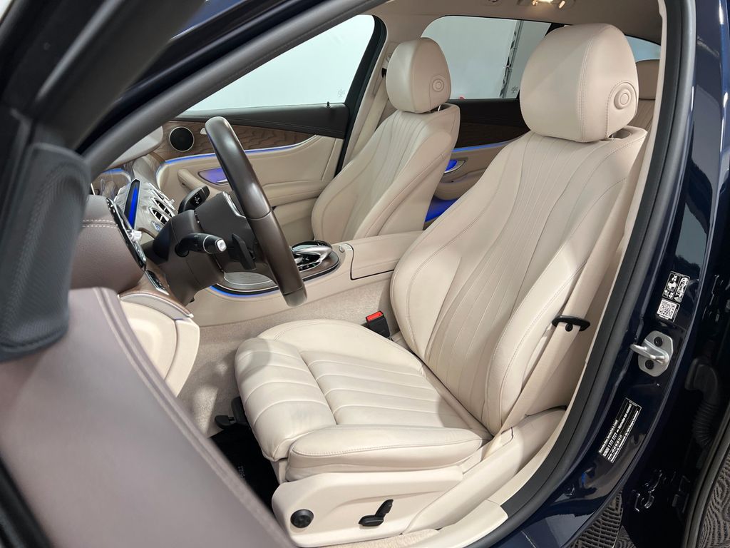 Mercedes-Benz E 220 2020