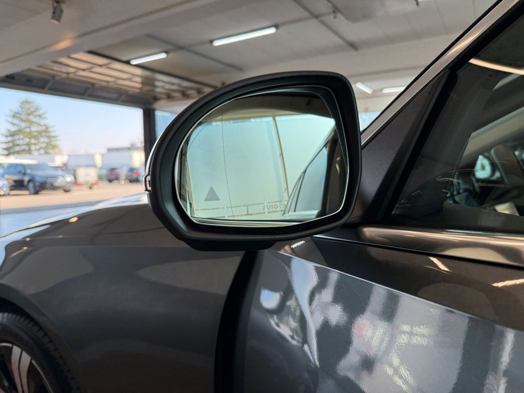 Mercedes-Benz C 200 2024