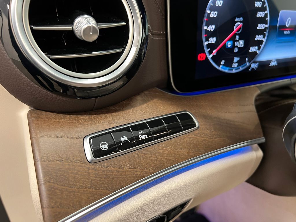 Mercedes-Benz E 220 2020