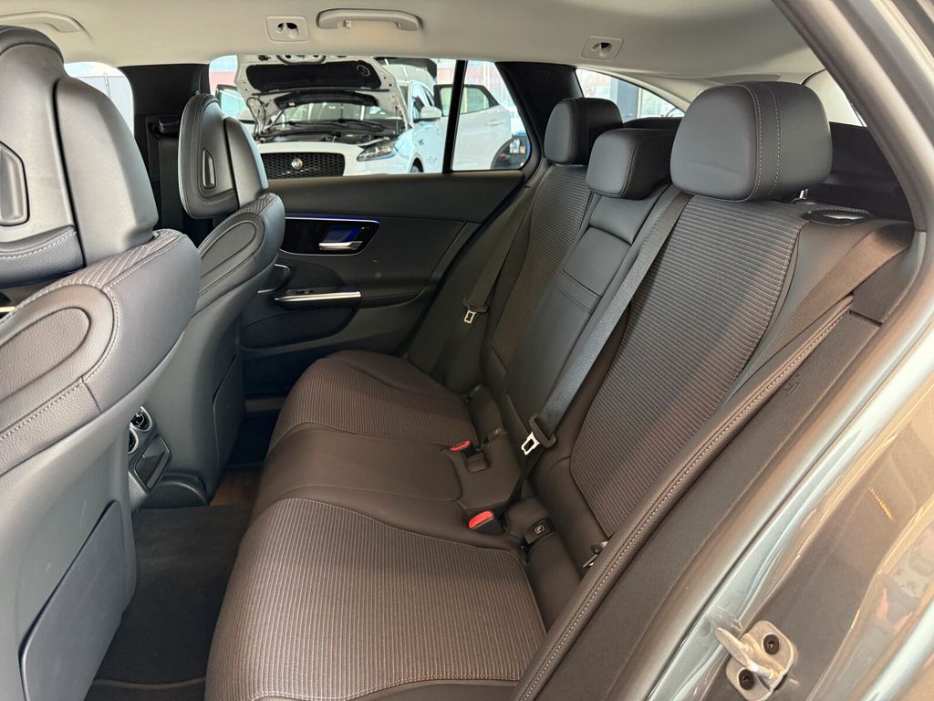 Mercedes-Benz C 200 2024