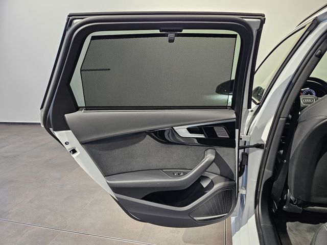 Audi A4 2023