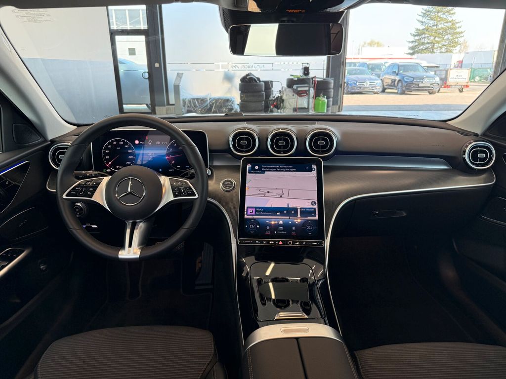 Mercedes-Benz C 200 2024
