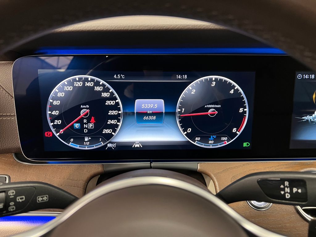 Mercedes-Benz E 220 2020