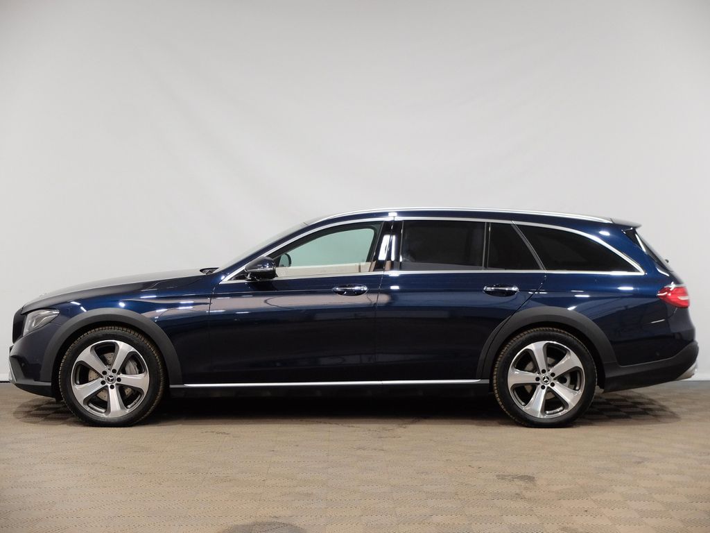 Mercedes-Benz E 220 2020