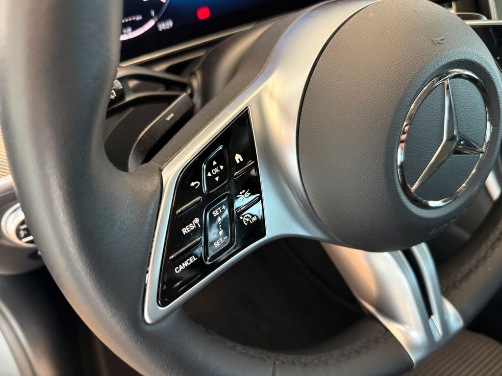 Mercedes-Benz C 200 2024