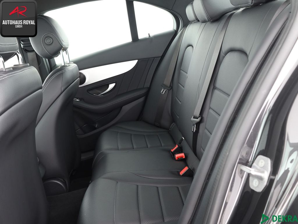 Mercedes-Benz C 300 2021
