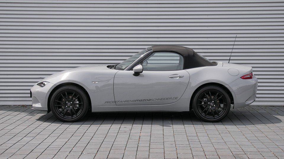 Mazda MX-5 2025
