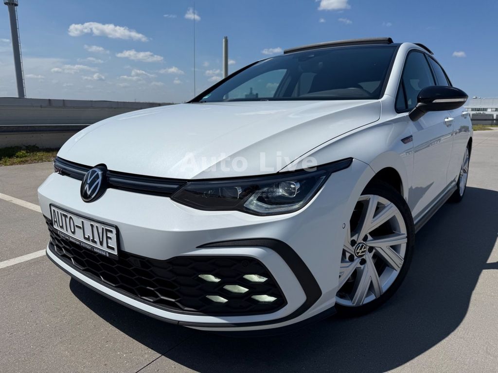 Volkswagen Golf 2021