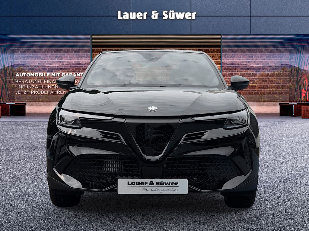 Alfa Romeo Junior 2025