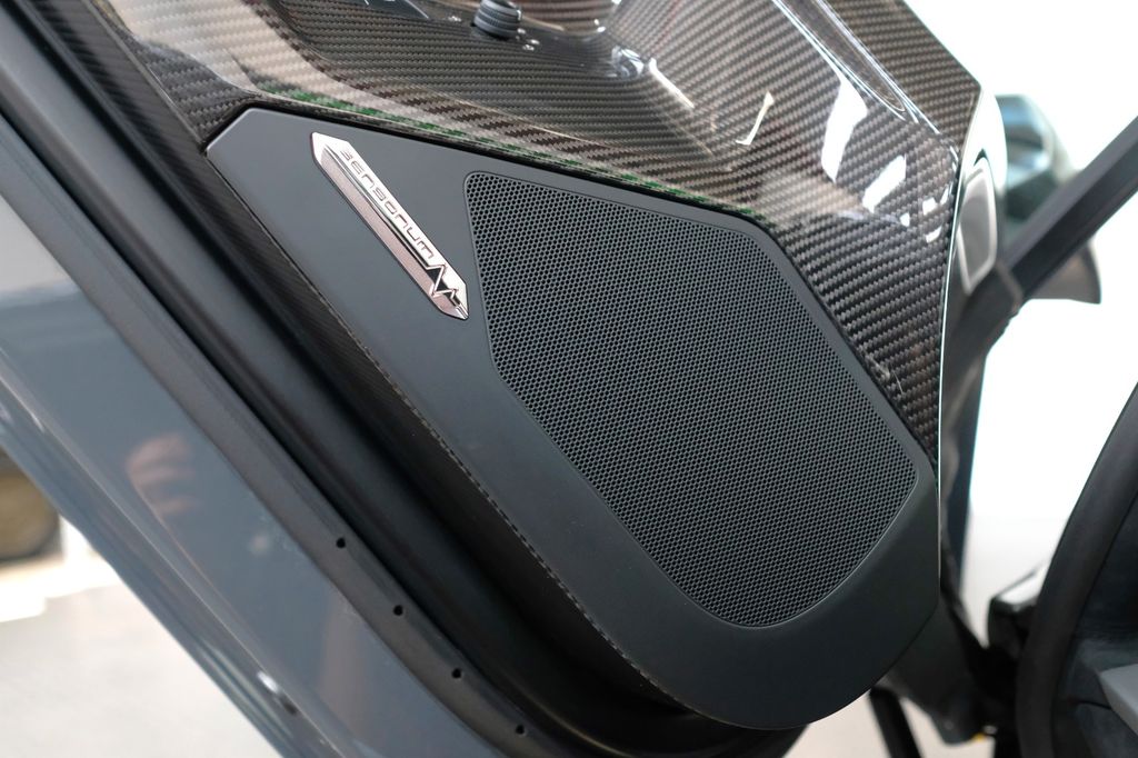 Lamborghini Aventador 2020