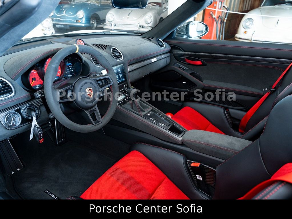 Porsche Other 2024