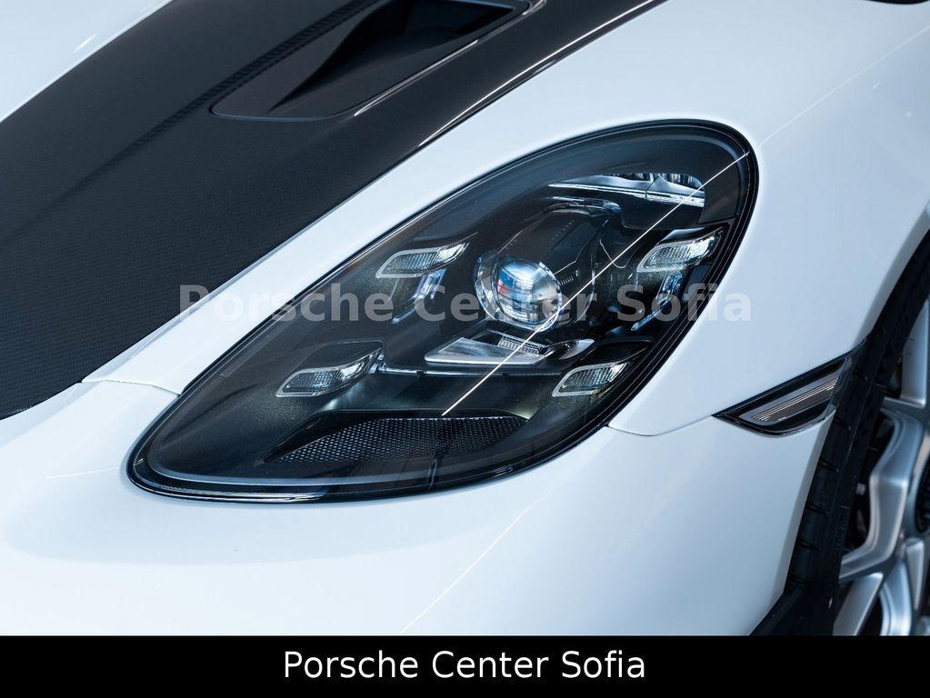 Porsche Other 2024
