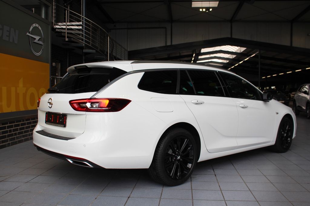 Opel Insignia 2021