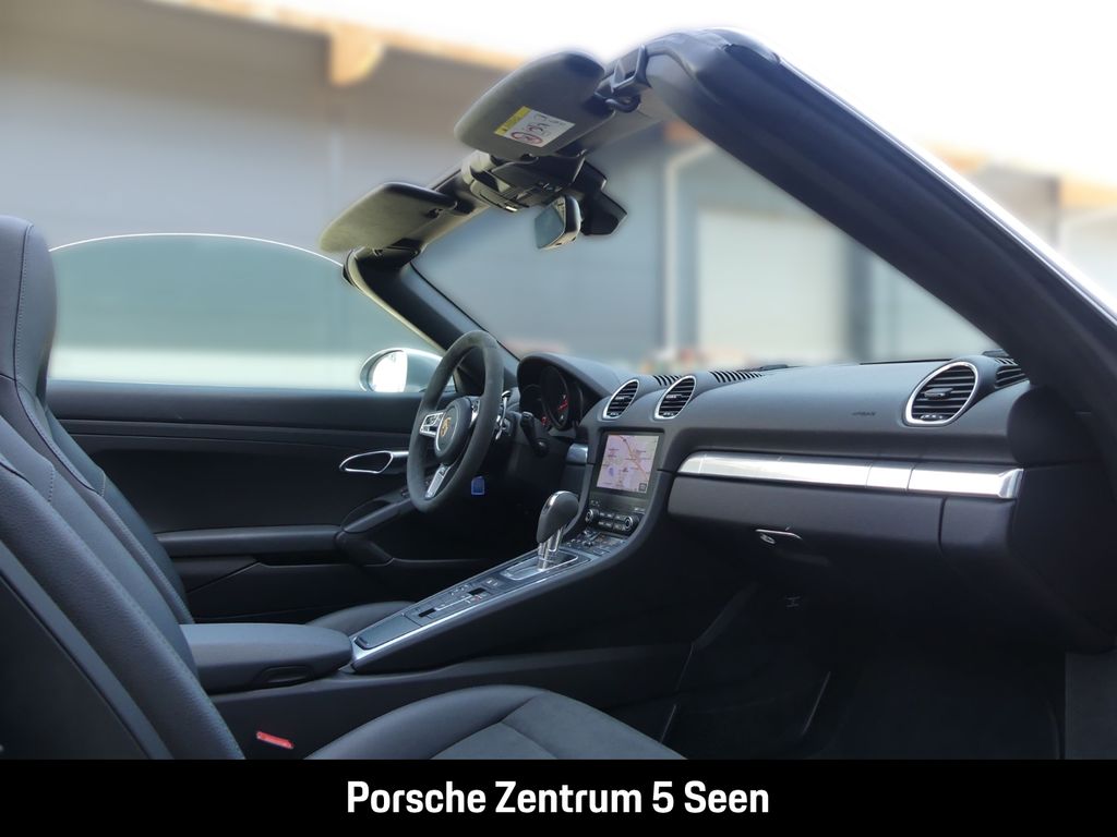 Porsche Boxster 2024