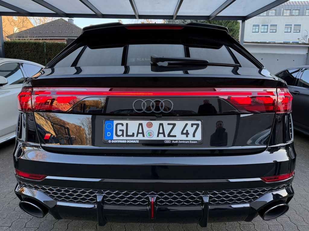Audi RSQ8 2025
