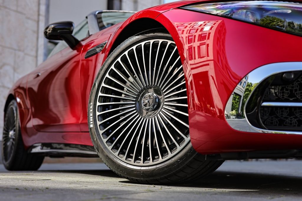 Mercedes-Benz SL 680