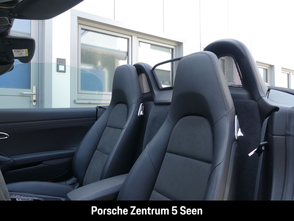 Porsche Boxster 2024