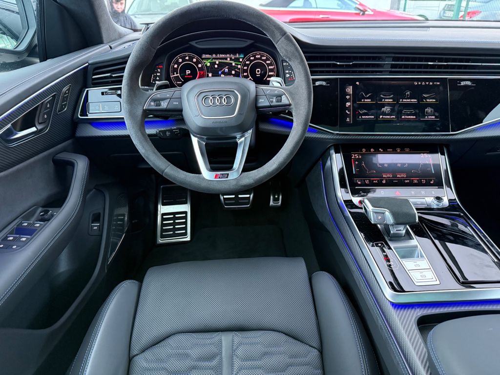 Audi RSQ8 2025