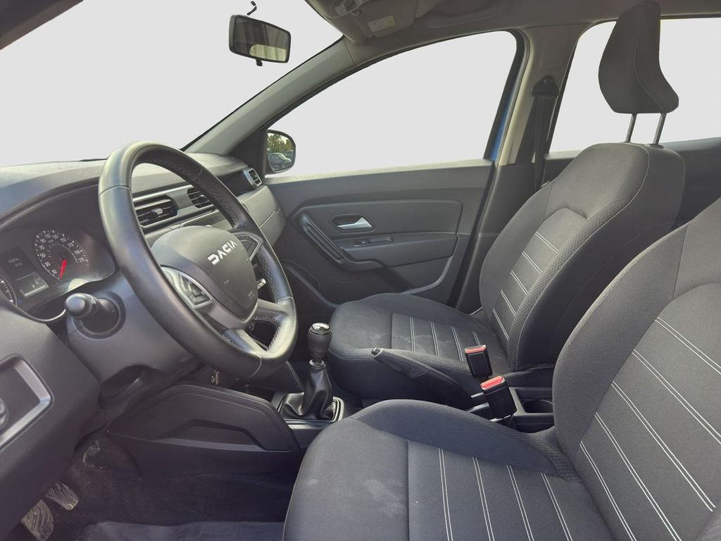 Dacia Duster 2023