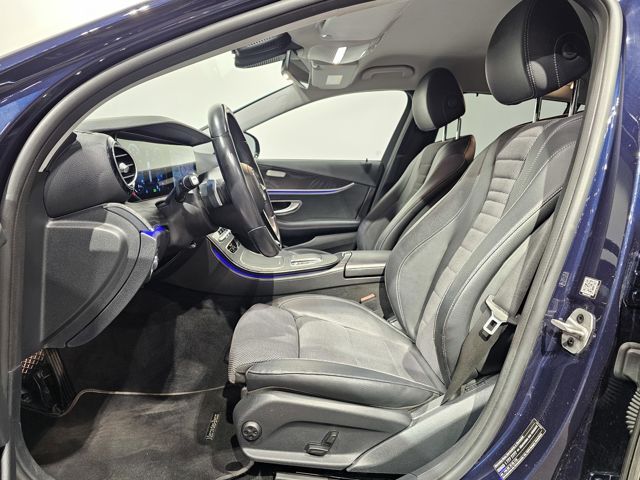 Mercedes-Benz E 300 2022