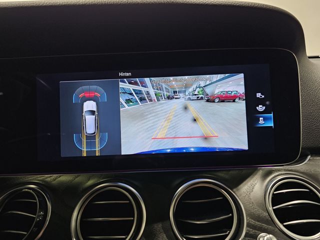 Mercedes-Benz E 300 2022