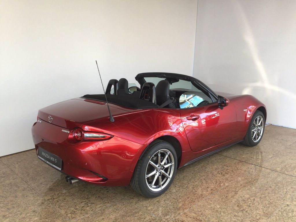 Mazda MX-5 2025