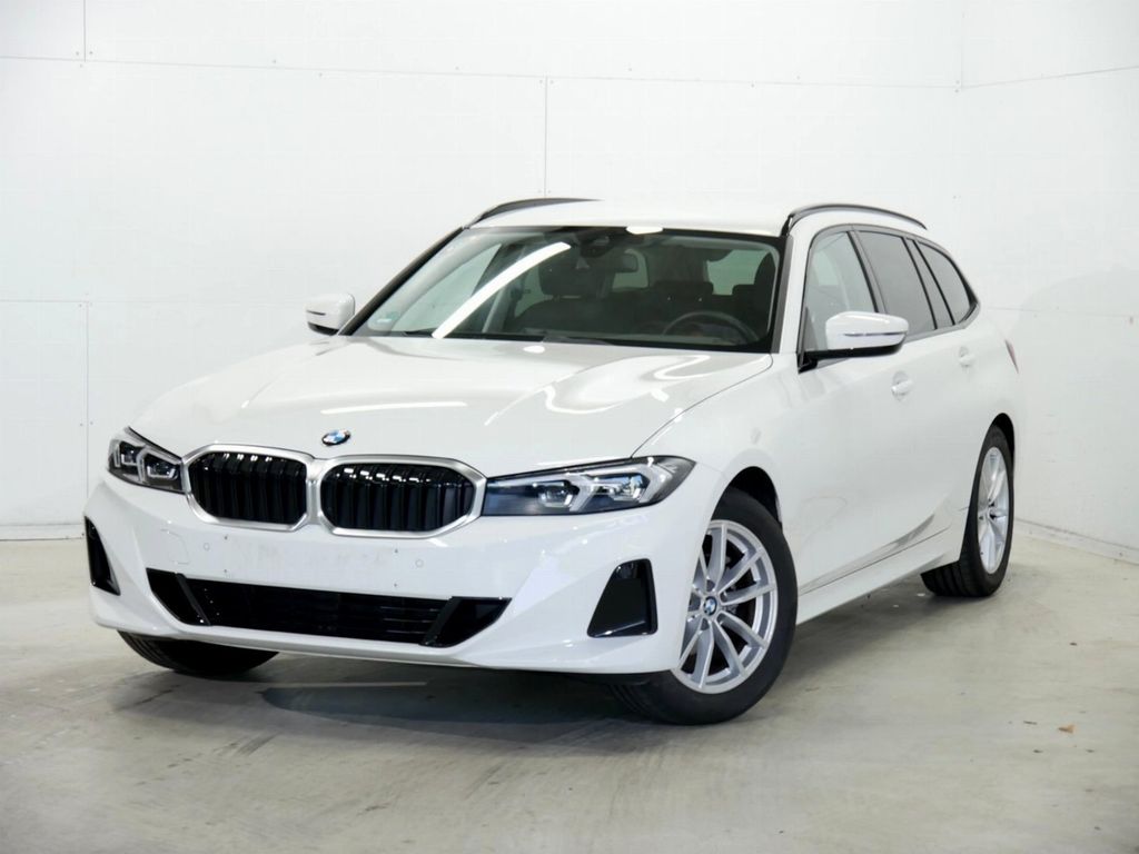 BMW 318 2024