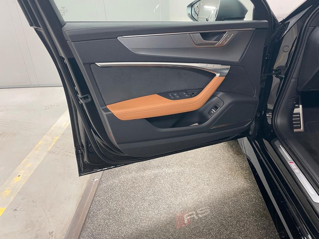 Audi RS6 2024