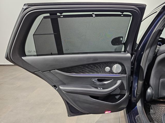 Mercedes-Benz E 300 2022