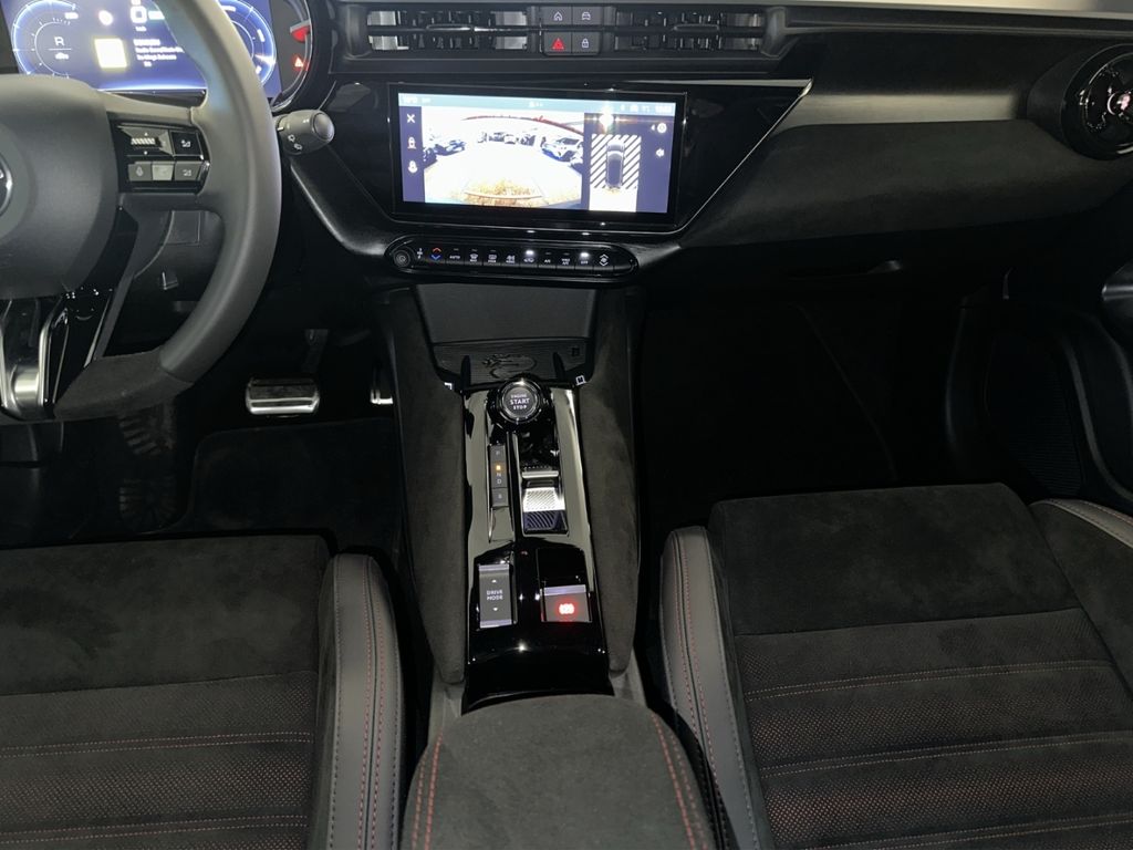 Alfa Romeo Junior 2025