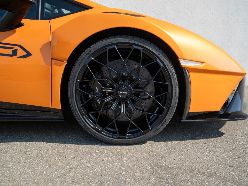 Lamborghini Huracán 2024