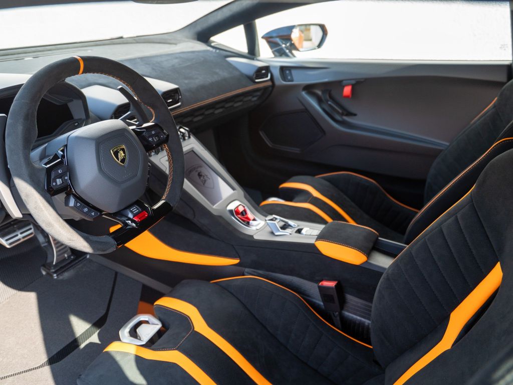 Lamborghini Huracán 2024