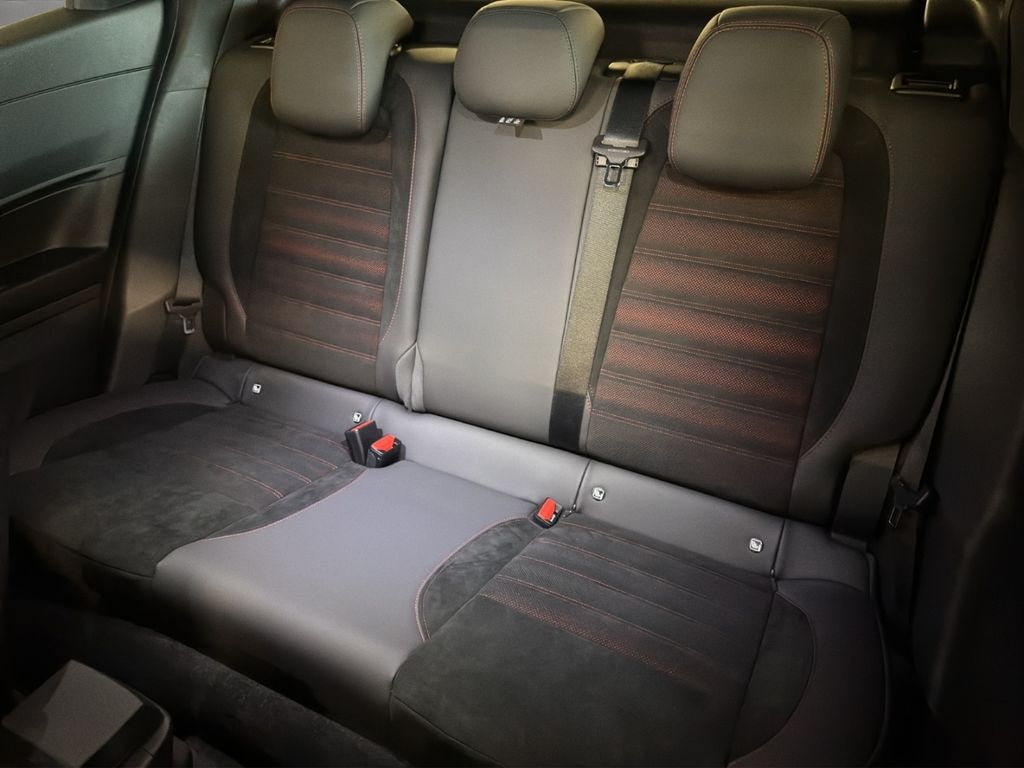 Alfa Romeo Junior 2025