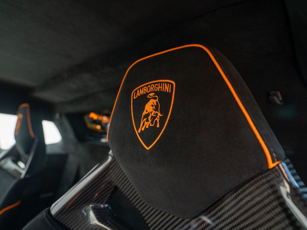 Lamborghini Huracán 2024