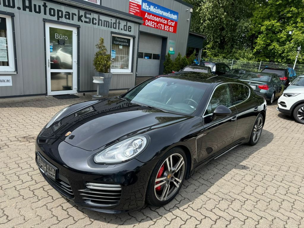 Porsche Panamera 2013