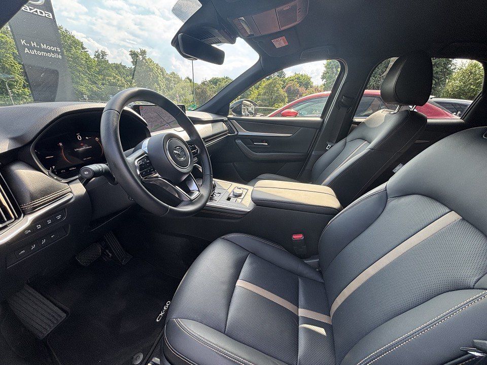 Mazda CX-60 2025