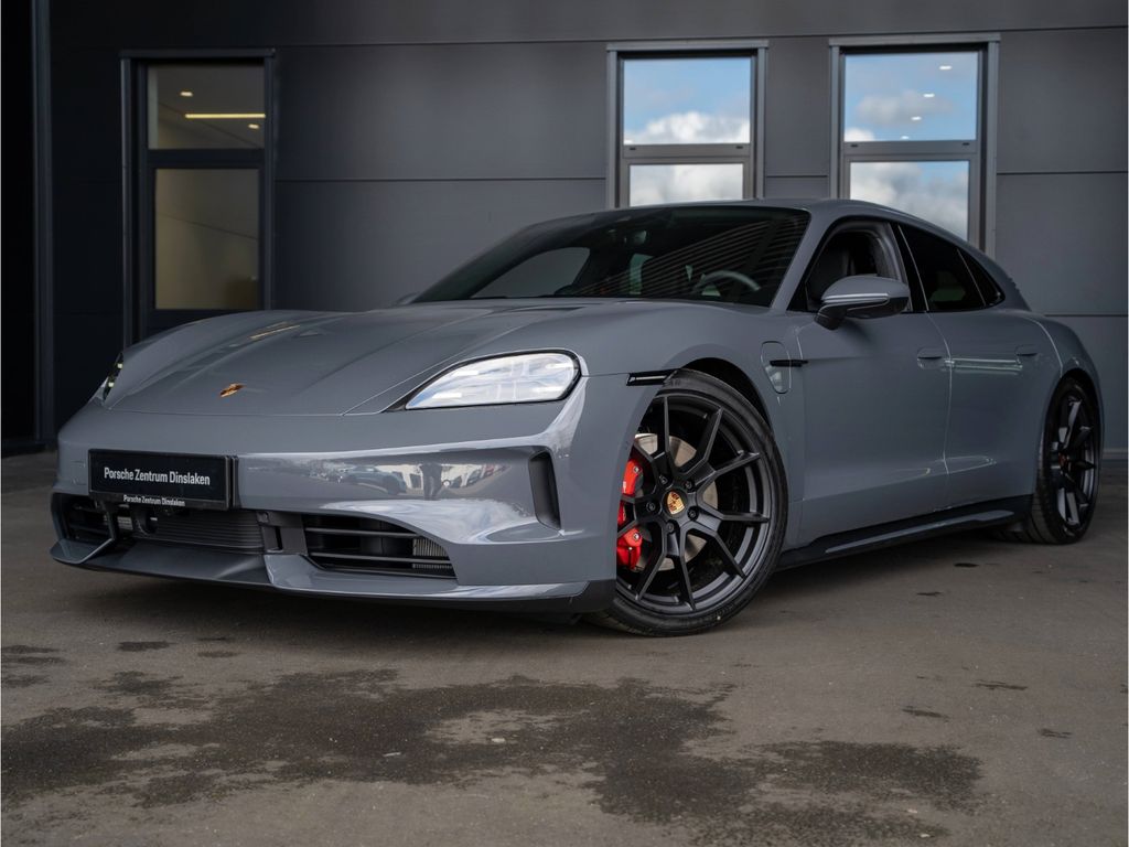 Porsche Taycan 2025