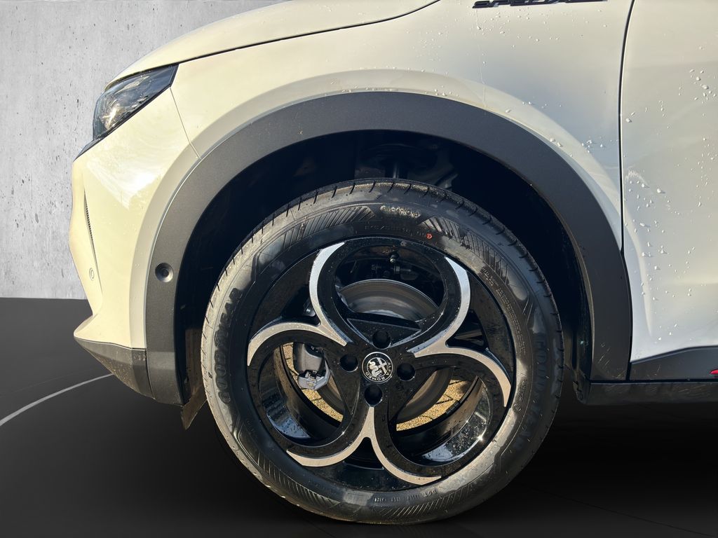 Alfa Romeo Junior 2024