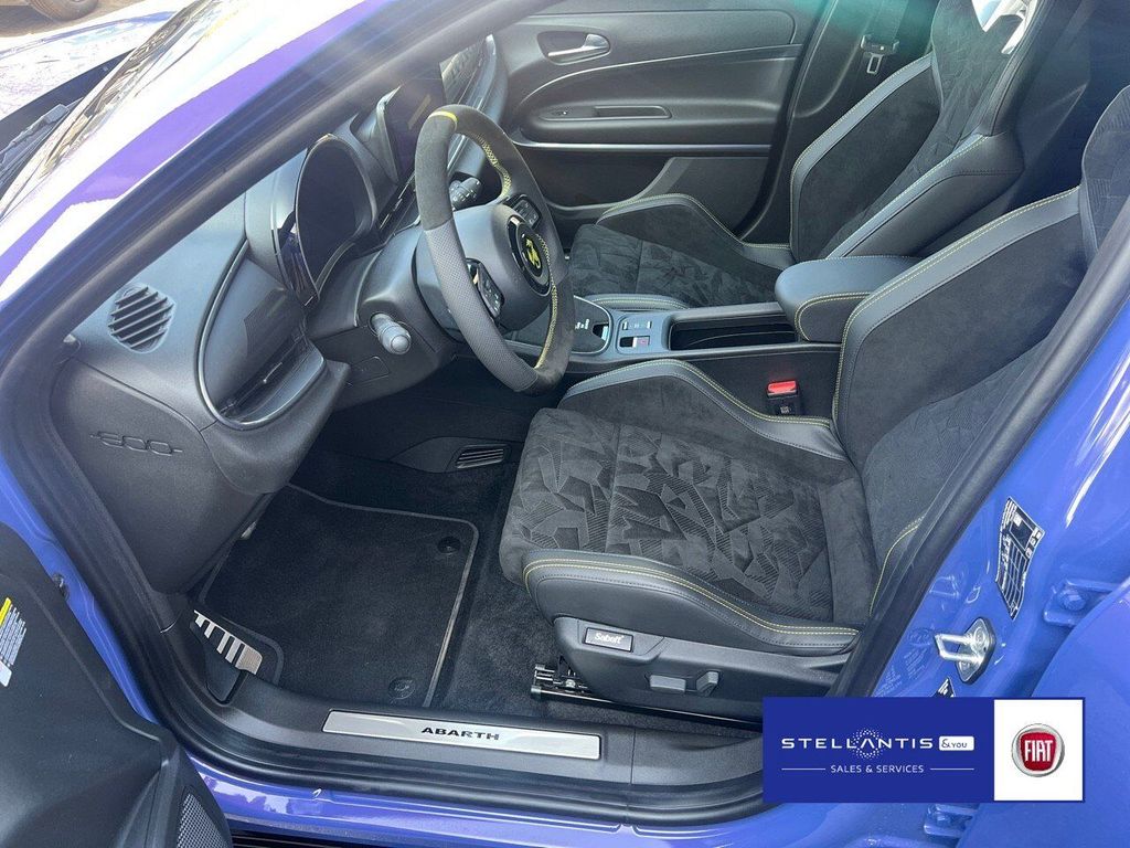 Abarth 600e 2025