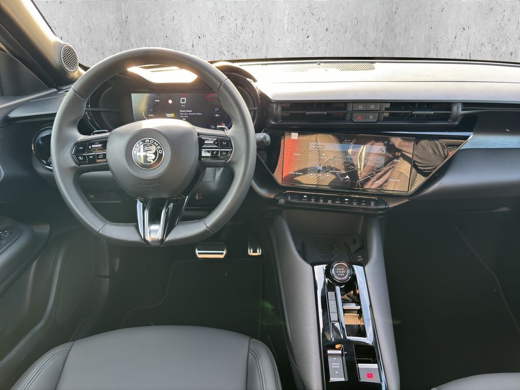 Alfa Romeo Junior 2024