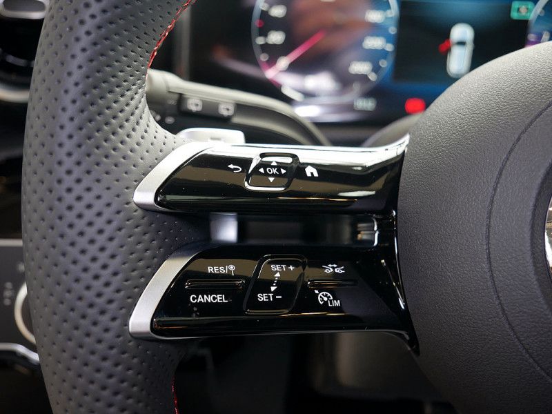 Mercedes-Benz A 200 2025