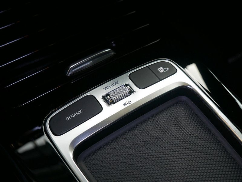 Mercedes-Benz A 200 2025