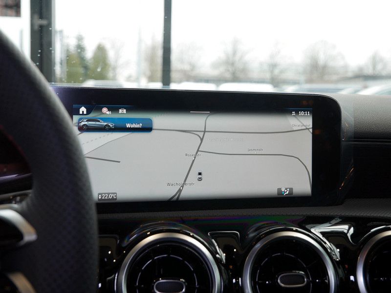 Mercedes-Benz A 200 2025