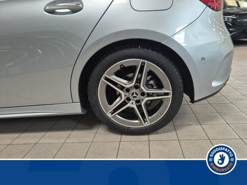Mercedes-Benz A 180 2024