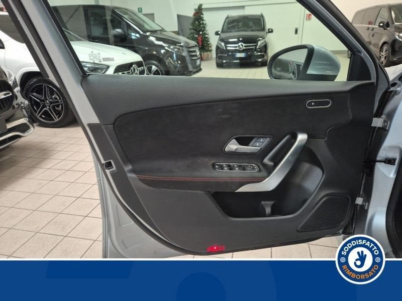 Mercedes-Benz A 180 2024